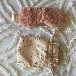 Fuzzy Madewell travel eye mask